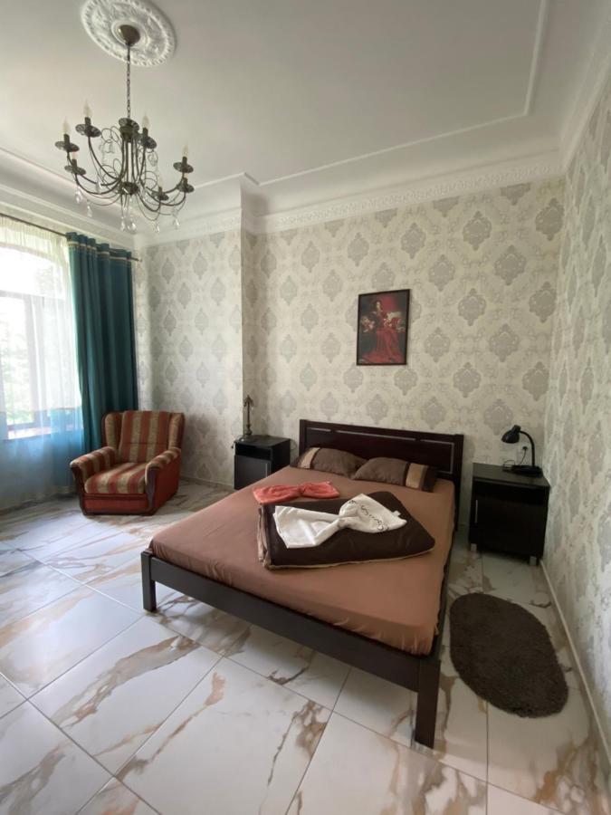 Апартаменти В Парку Umanʼ Exterior foto